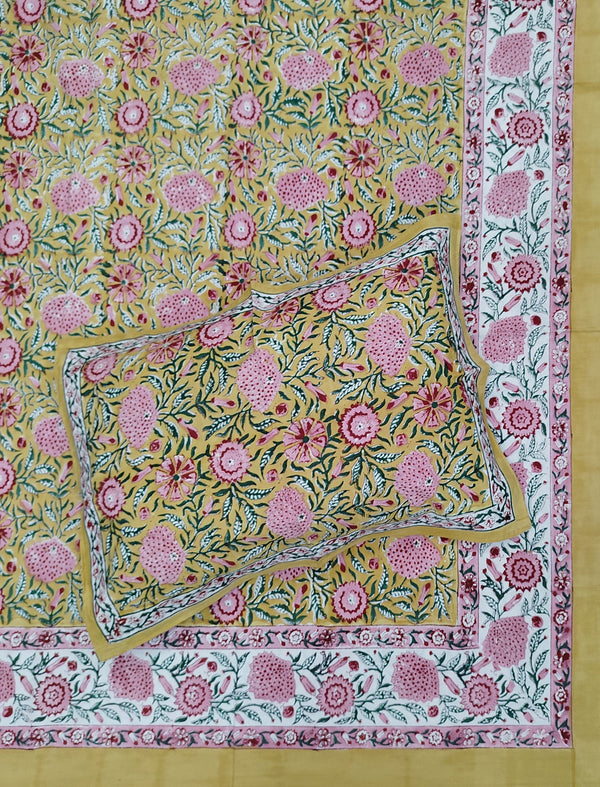 Percale Cotton Double Bedsheet With Pillow Covers ( 90 × 108 )