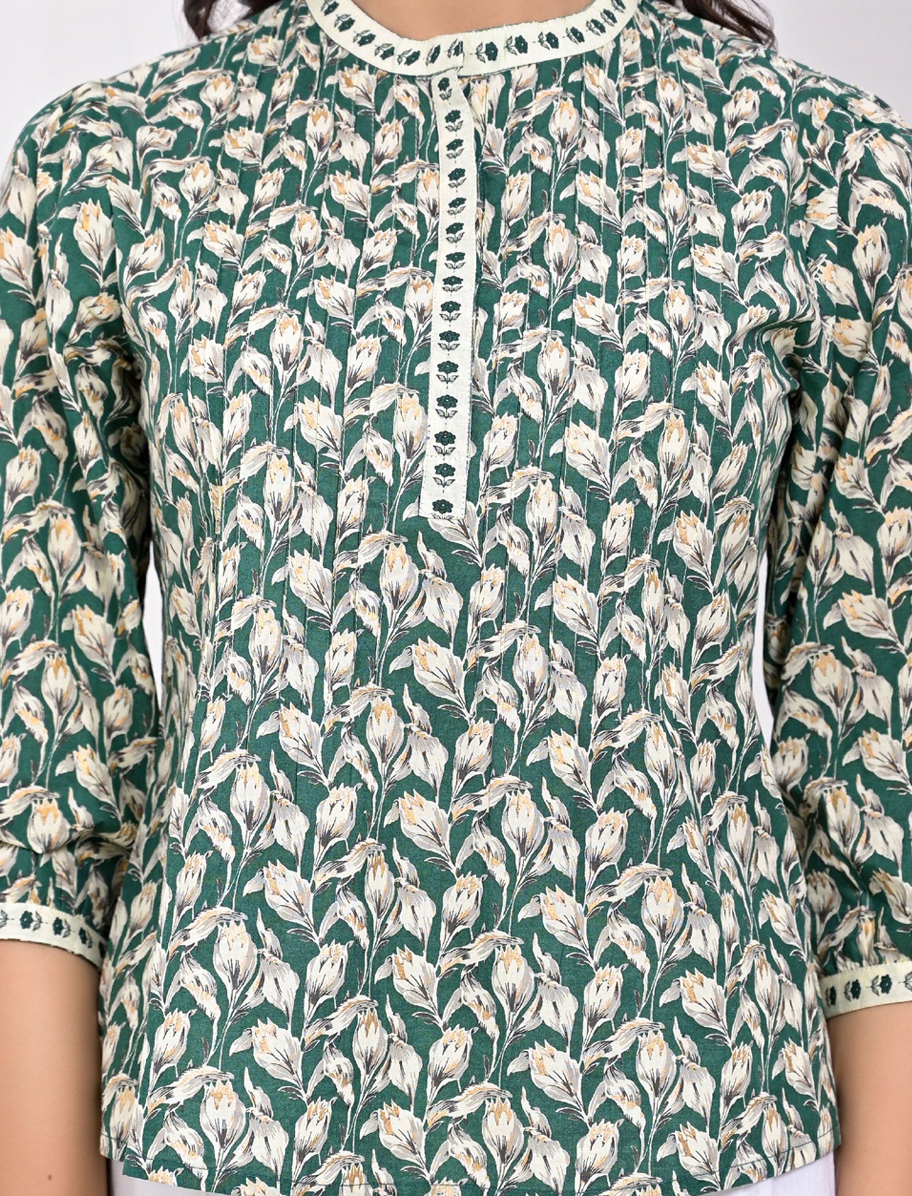 Green Jaal Printed Cotton Short Top