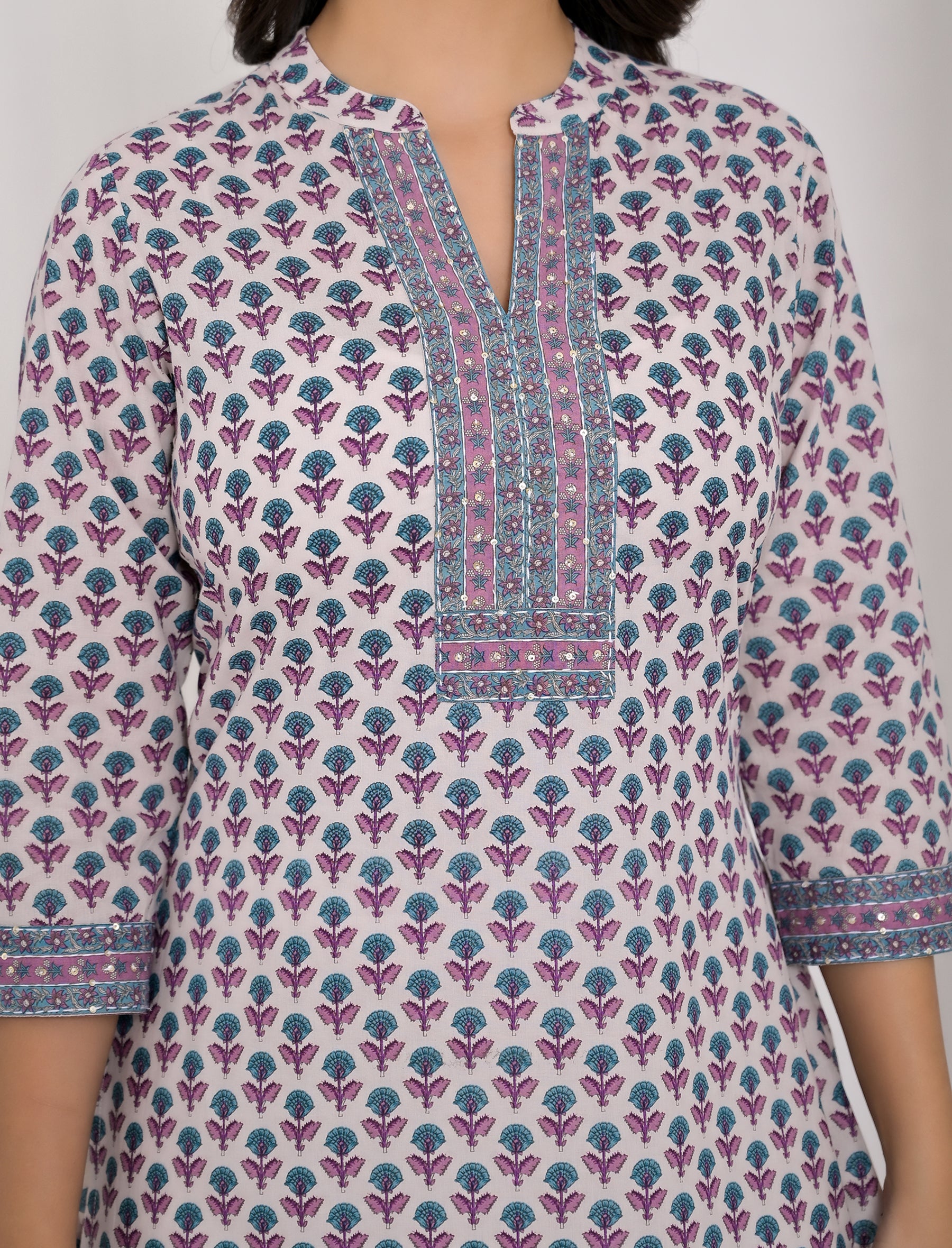 Off White Butti Block Printed Cotton Straight Kurti