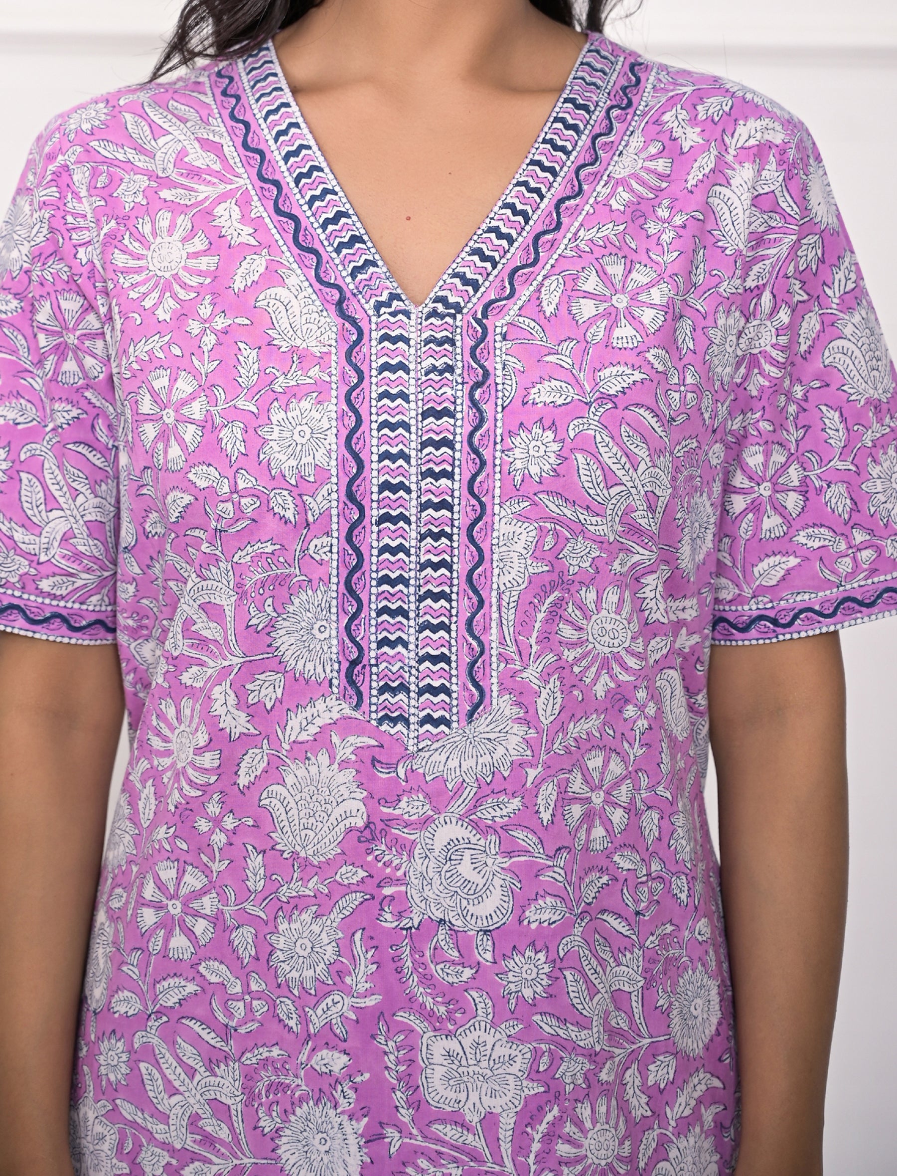 Pink Jaal Cotton Comfortable Night Gown