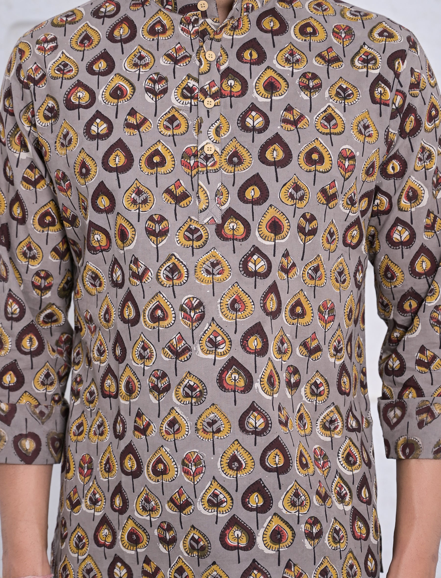 Cotton Printed Full Sleeves Short Kurta For Men