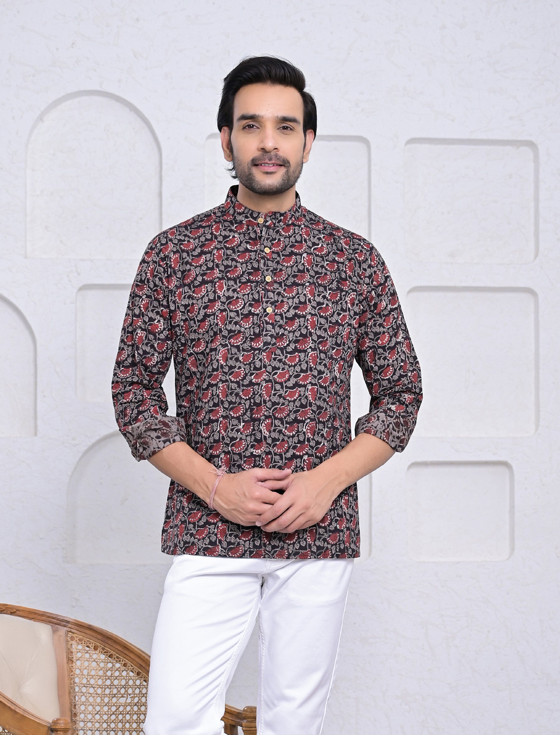 Cotton Printed Full Sleeves Short Kurta For Men