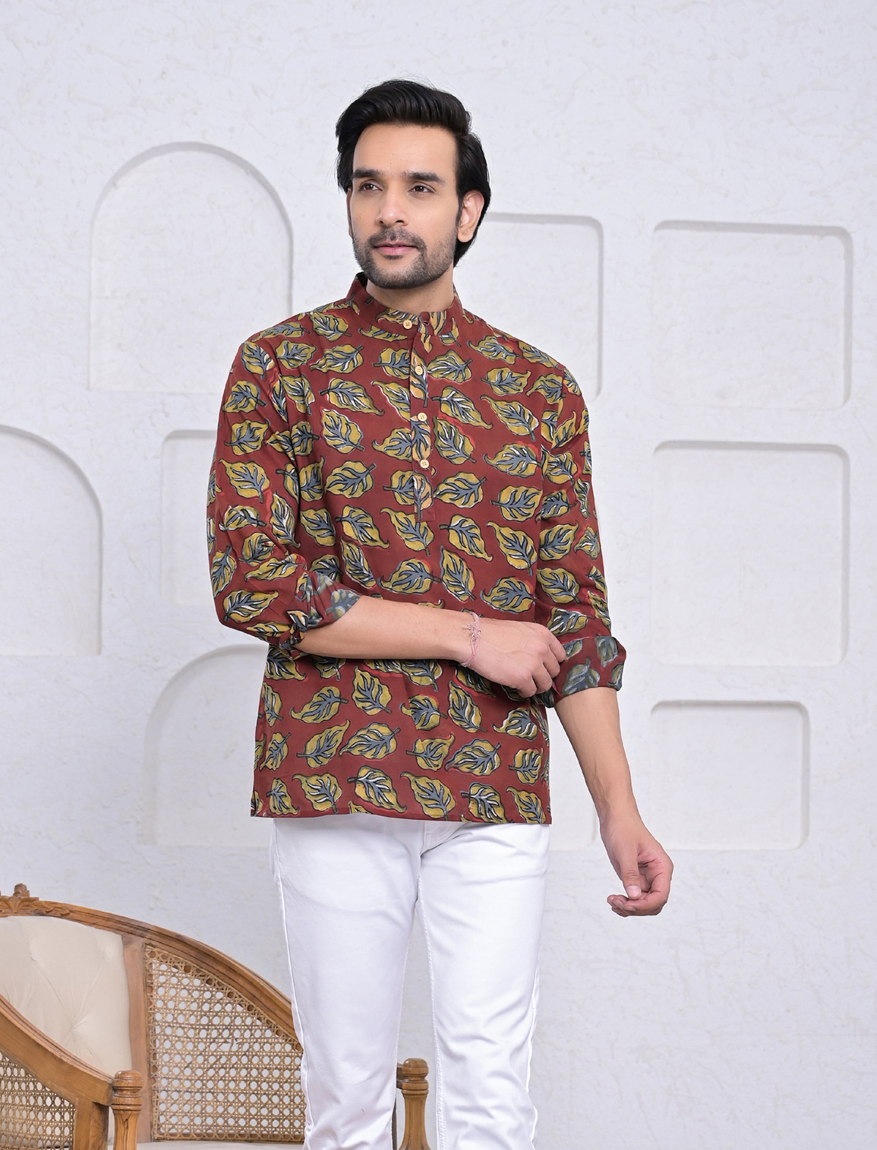 Cotton Printed Full Sleeves Short Kurta For Men