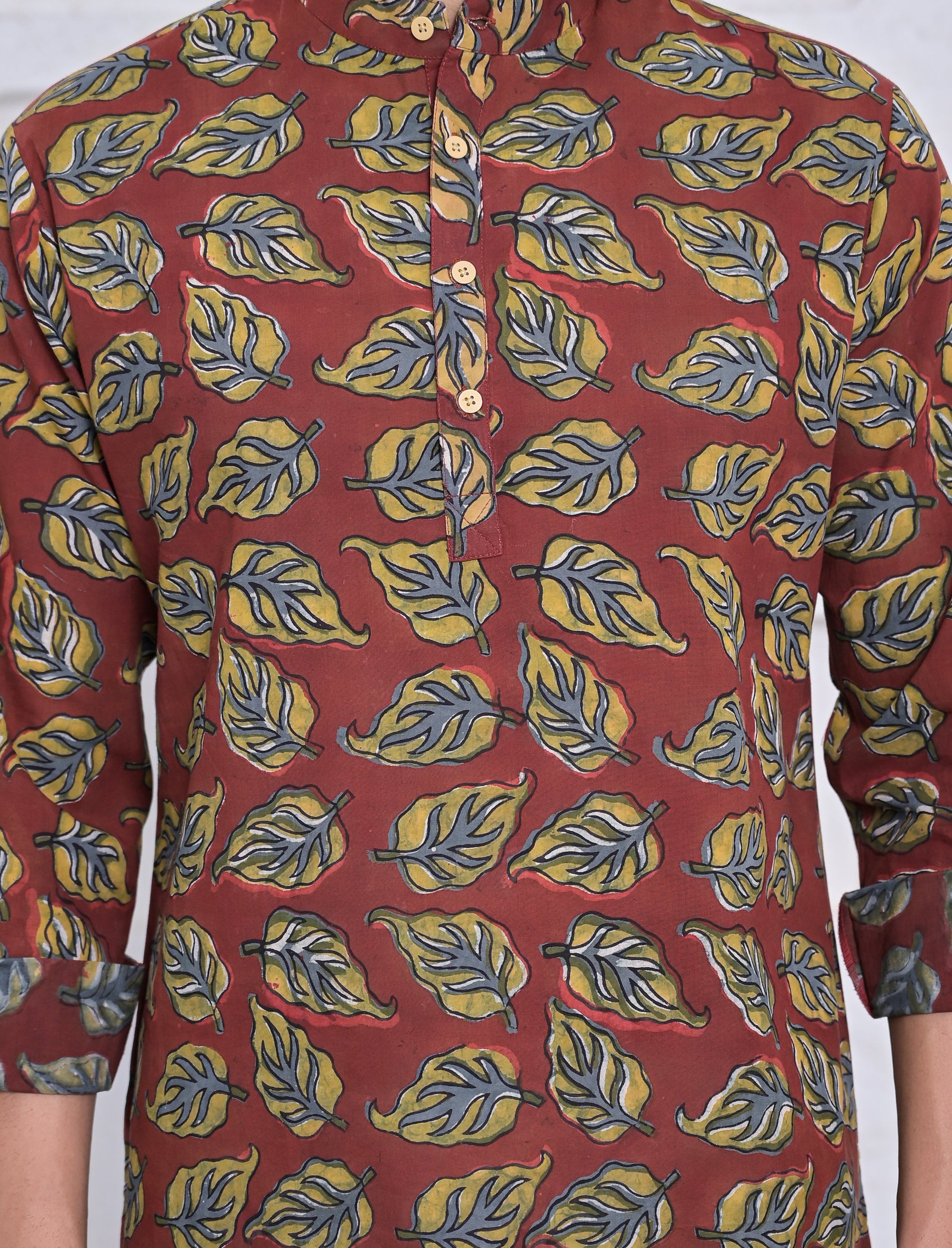 Cotton Printed Full Sleeves Short Kurta For Men