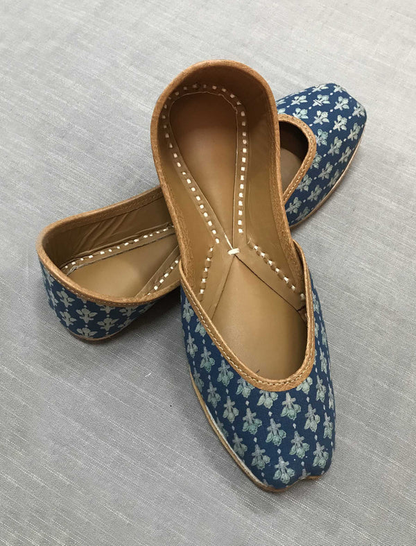 Block Printed Mojari For Women