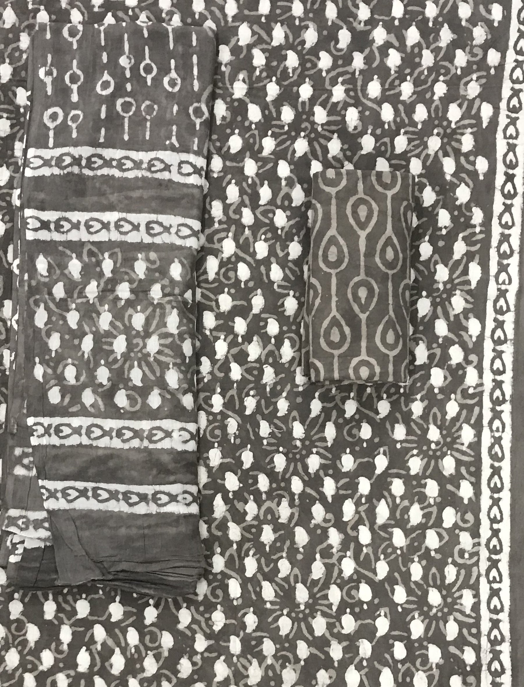 Block Printed Unstitched Dress Material With Cotton Dupatta