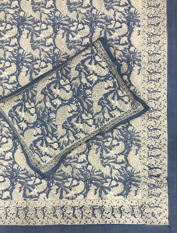 Cotton Double Bedsheet With Pillow Covers